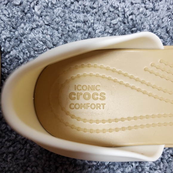 CROCS - Picture 6 of 6